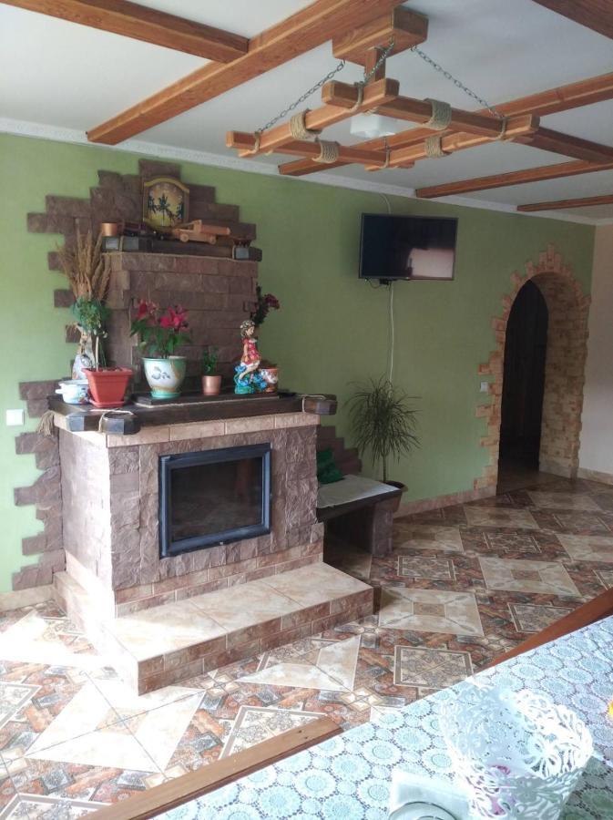 Sadyba Sunny House Pilipets Exterior photo